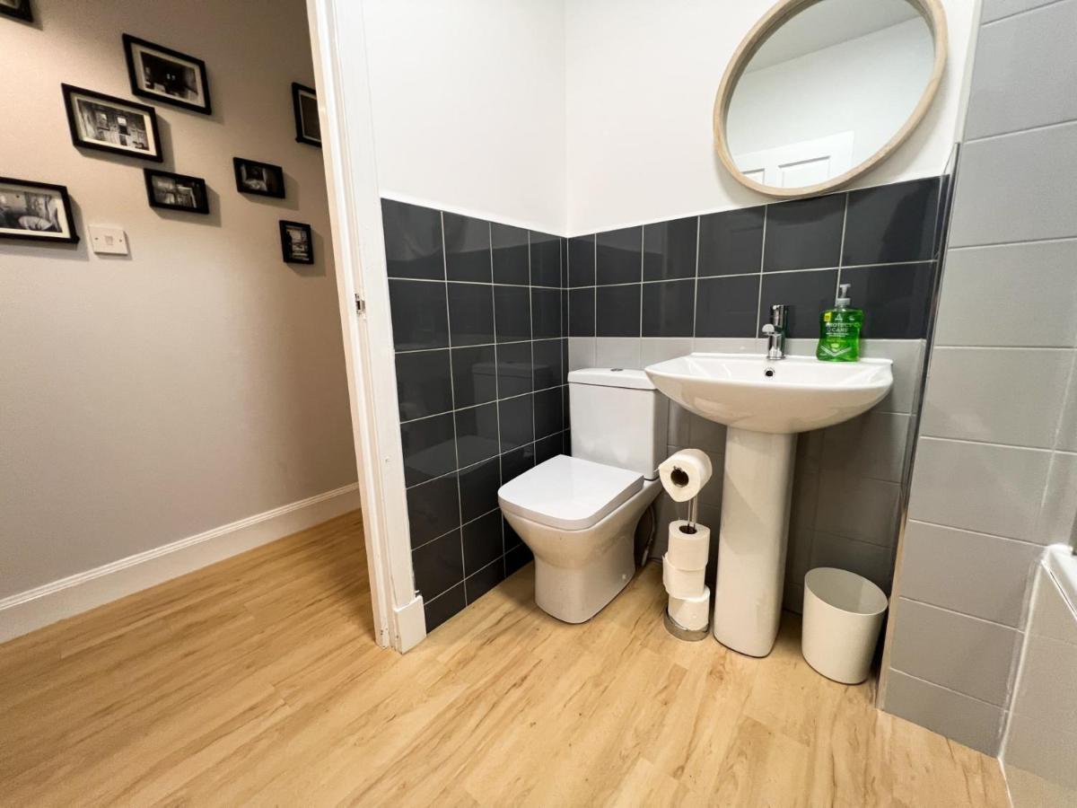 Glasgow 2 Bedroom Apartment Exteriör bild