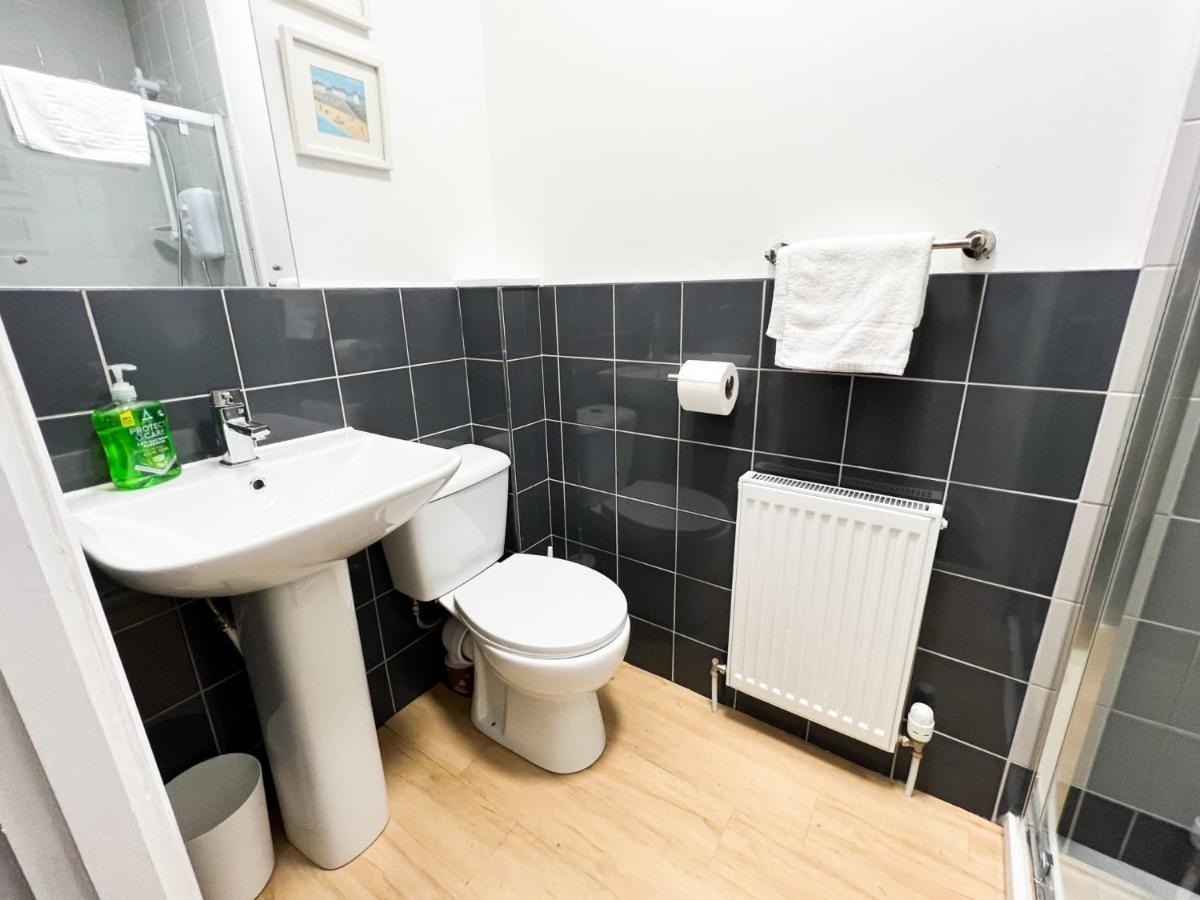 Glasgow 2 Bedroom Apartment Exteriör bild
